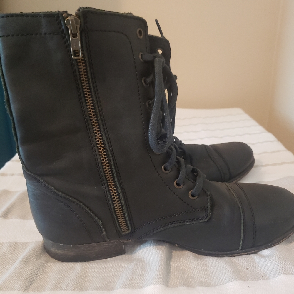 Lace up moto boots